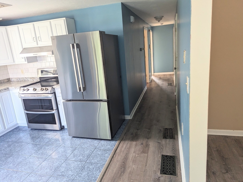 3 bed, 1 bath apartment for rent at 25 Brodeur Ave Unit 1, Webster — photo 24 of 42