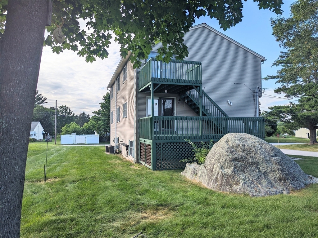 3 bed, 1 bath apartment for rent at 25 Brodeur Ave Unit 1, Webster — photo 3 of 42