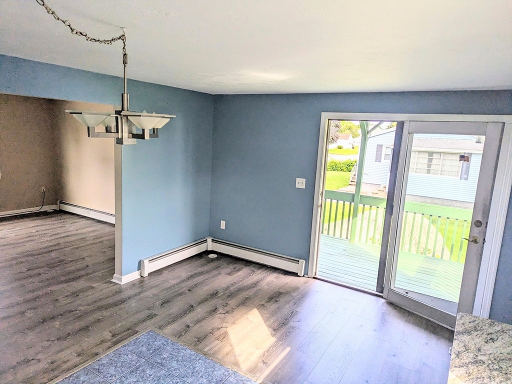 3 bed, 1 bath apartment for rent at 25 Brodeur Ave Unit 1, Webster — photo 8 of 42