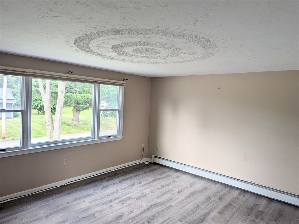 3 bed, 1 bath apartment for rent at 25 Brodeur Ave Unit 1, Webster — photo 18 of 42