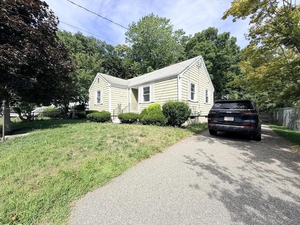 2 bed, 1 bath apartment for rent at 25 Brookside Rd, Braintree — photo 11 of 13