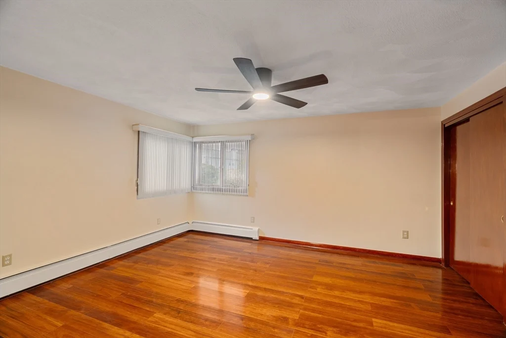 1 bed, 1 bath apartment for rent at 25 Carr Rd Unit 2, Saugus — photo 2 of 9