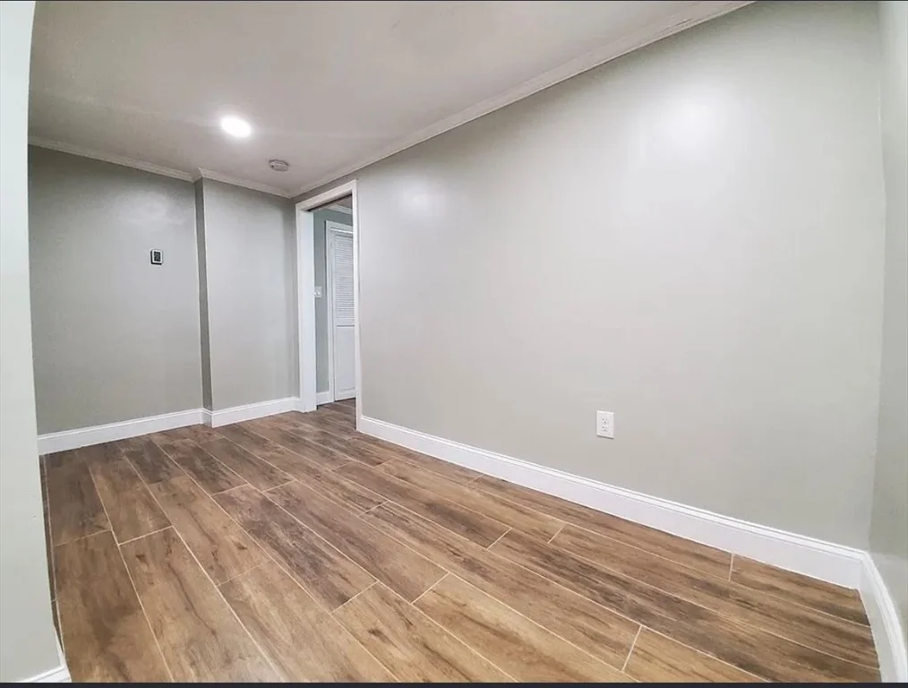 1 bed, 1 bath apartment for rent at 25 Cary Ave Unit B, Chelsea — photo 2 of 4