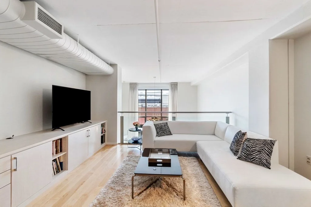 2 bed, 2 bath apartment for rent at 25 Channel Center St Unit 210, Seaport District — photo 10 of 18