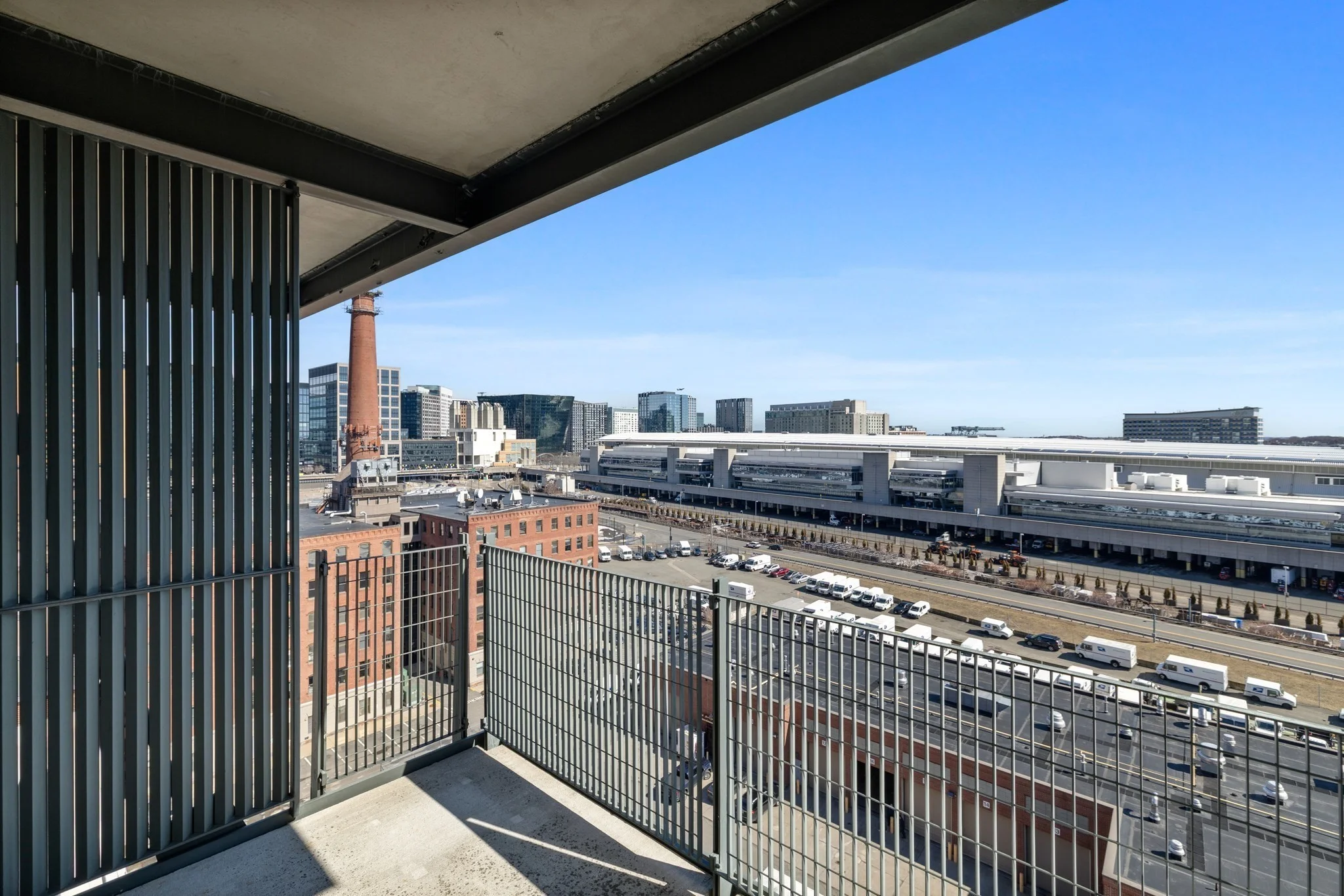 3 bed, 2 bath apartment for rent at 25 Channel Center Unit 1102, South Boston — photo 15 of 16