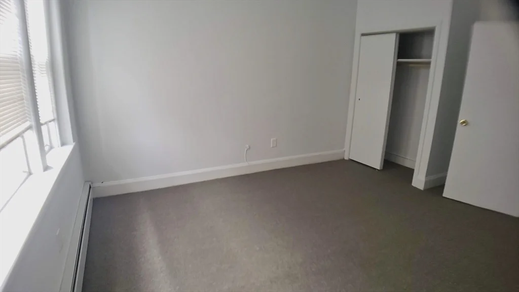 4 bed, 1 bath apartment for rent at 25 Chester Unit 3, Brighton — photo 10 of 14