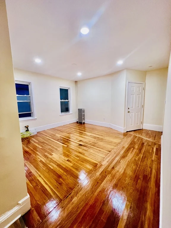 2 bed, 1 bath apartment for rent at 25 Coburn St Unit 2, Malden — photo 4 of 11