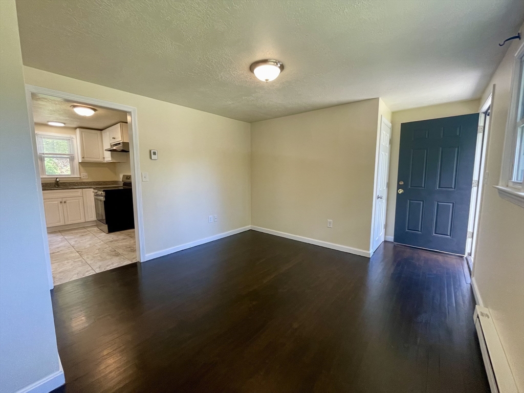 2 bed, 1 bath apartment for rent at 25 Conant St Unit 1, Bridgewater — photo 8 of 18