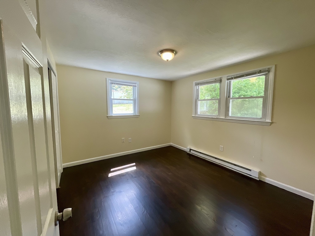 2 bed, 1 bath apartment for rent at 25 Conant St Unit 1, Bridgewater — photo 14 of 18