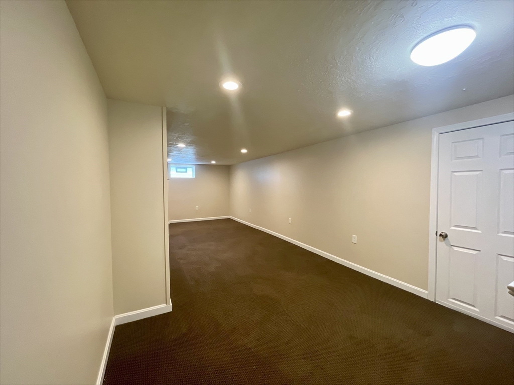 2 bed, 1 bath apartment for rent at 25 Conant St Unit 1, Bridgewater — photo 17 of 18