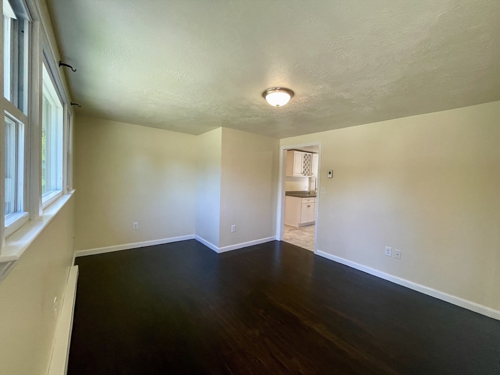 2 bed, 1 bath apartment for rent at 25 Conant St Unit 1, Bridgewater — photo 9 of 18