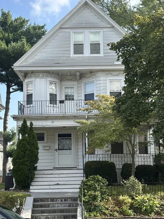 3 bed, 1 bath apartment for rent at 25 Congreve Unit 2, Roslindale