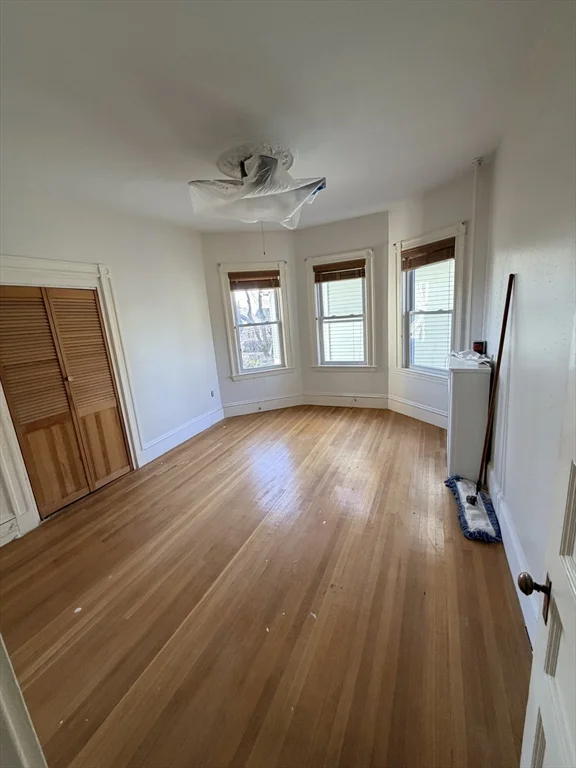 3 bed, 1 bath apartment for rent at 25 Congreve Unit 2, Roslindale — photo 4 of 8