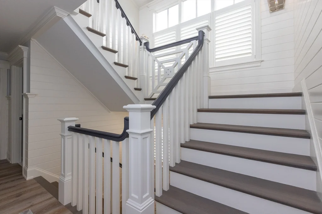 4 bed, 4+ bath apartment for rent at 25 Cushing Ave, Crow Point — photo 14 of 32
