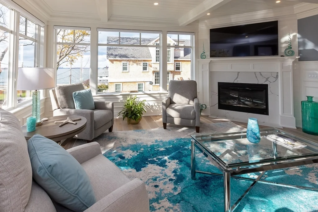 4 bed, 4+ bath apartment for rent at 25 Cushing Ave, Crow Point — photo 6 of 32