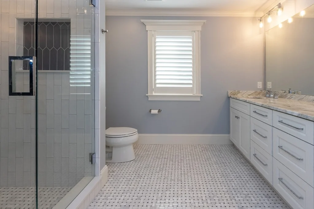 4 bed, 4+ bath apartment for rent at 25 Cushing Ave, Crow Point — photo 21 of 32
