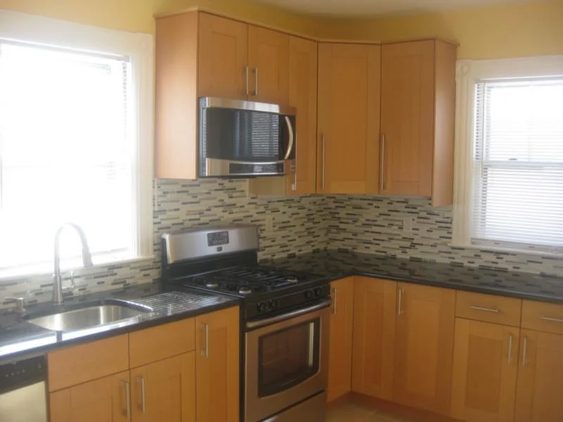 4 bed, 2 bath apartment for rent at 25 Cutter St Unit 2, Belmont — photo 8 of 19