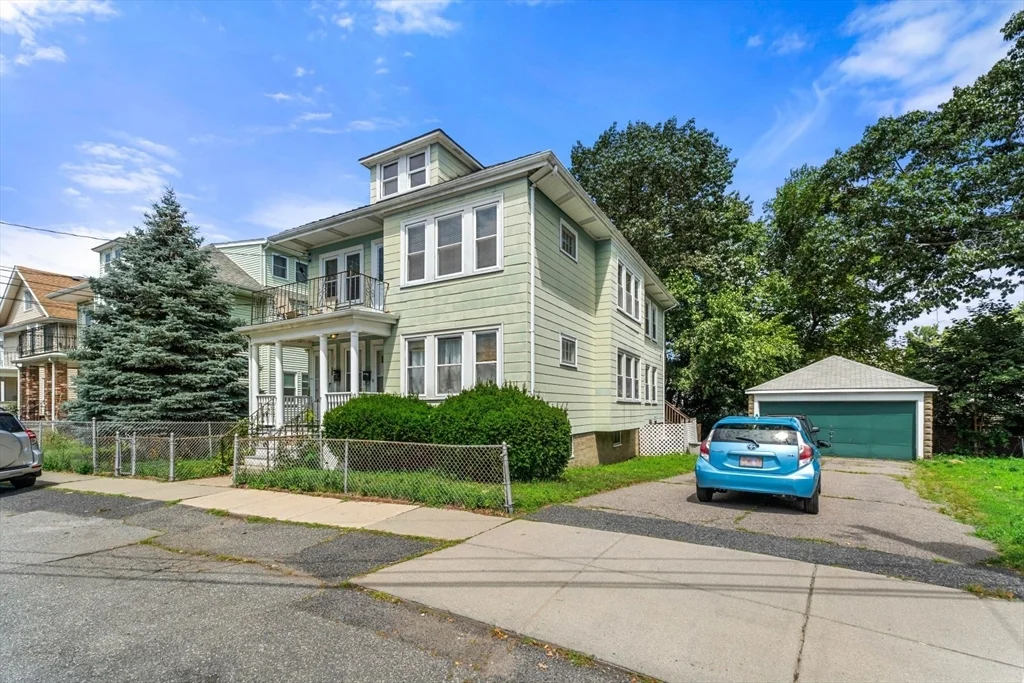 2 bed, 1 bath apartment for rent at 25 Dartmouth St Unit 2, East Watertown — photo 17 of 17