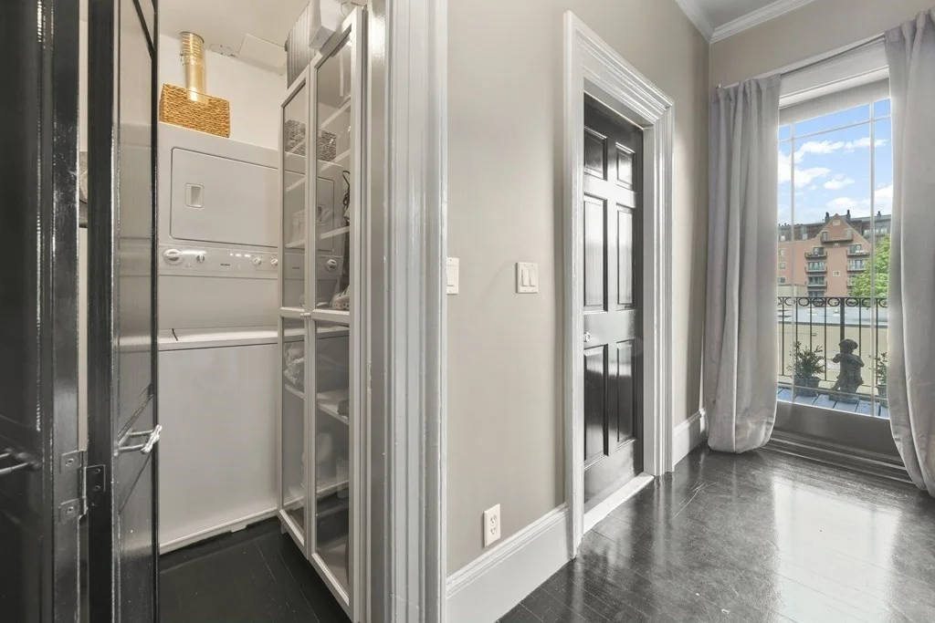 2 bed, 1 bath apartment for rent at 25 Dartmouth Unit 3, South End — photo 16 of 27