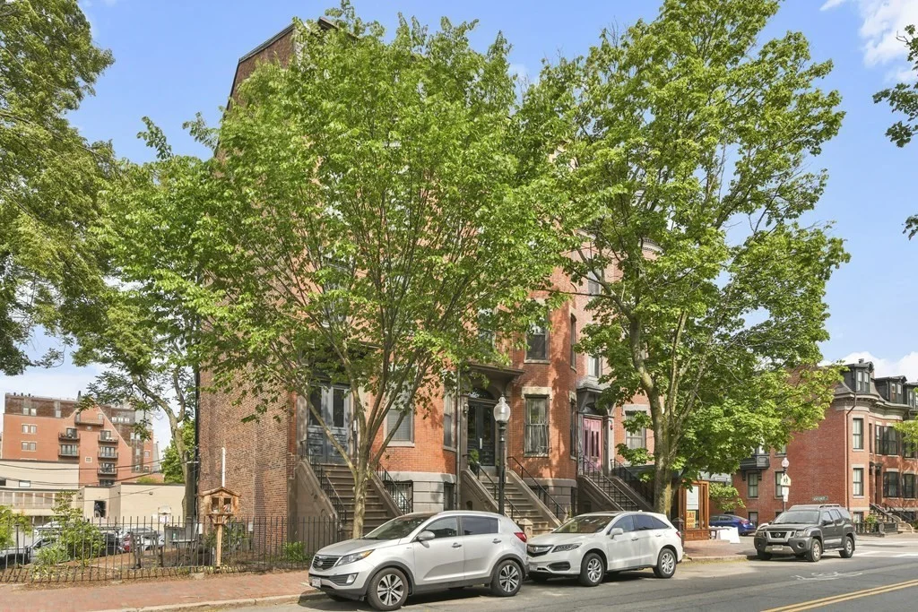2 bed, 1 bath apartment for rent at 25 Dartmouth Unit 3, South End — photo 24 of 27