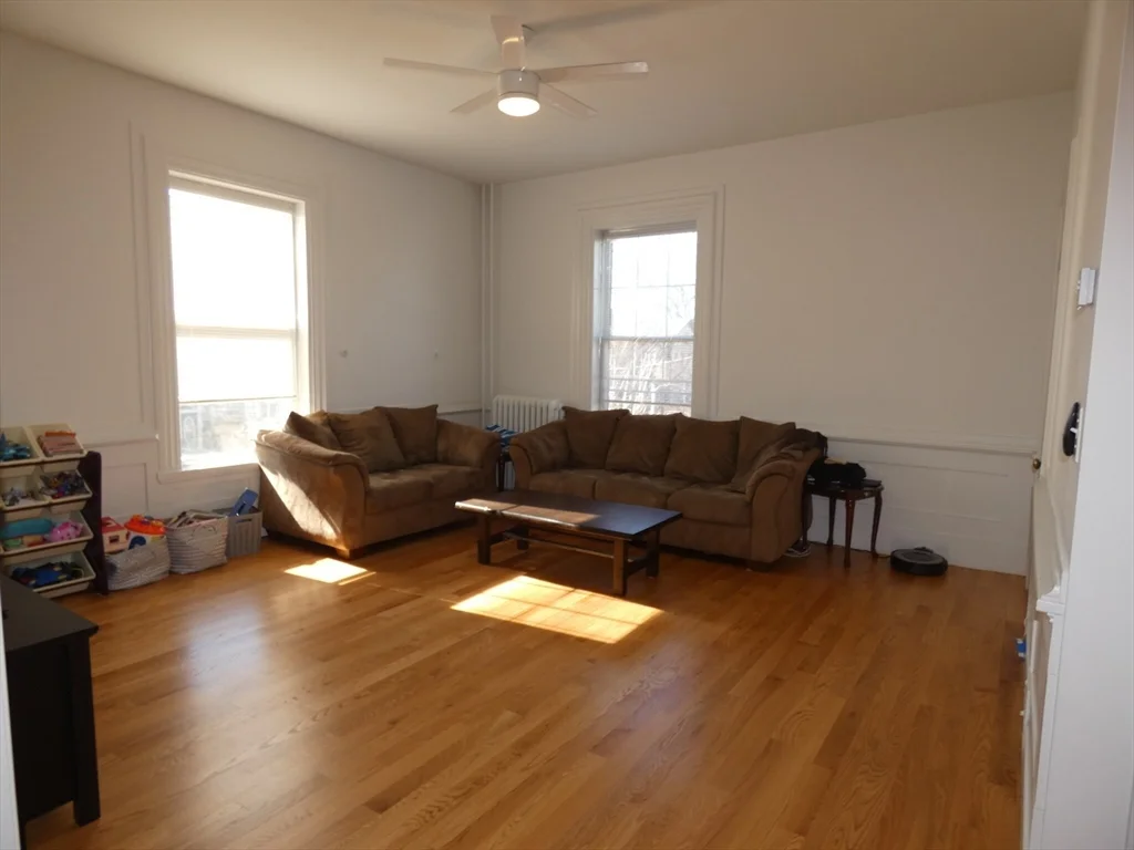 6 bed, 3 bath apartment for rent at 25 Davis Ave Unit 2, Brookline Village — photo 6 of 30