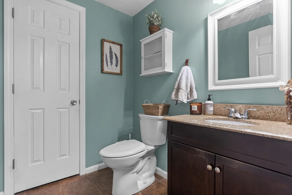 2 bed, 1 bath apartment for rent at 25 Eagan Pl Unit 25, Peabody — photo 19 of 23
