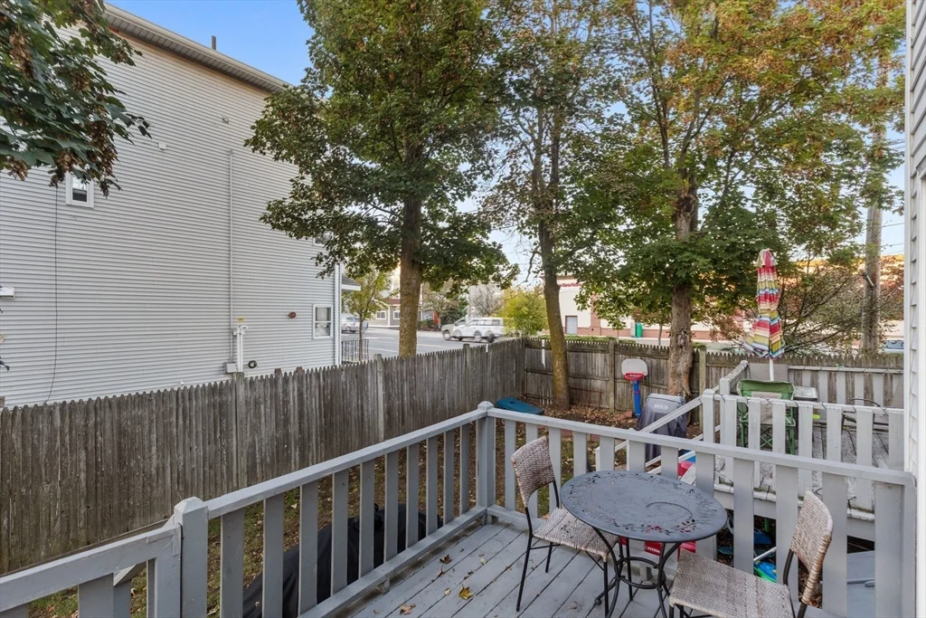 2 bed, 1 bath apartment for rent at 25 Eagan Pl Unit 25, Peabody — photo 5 of 23