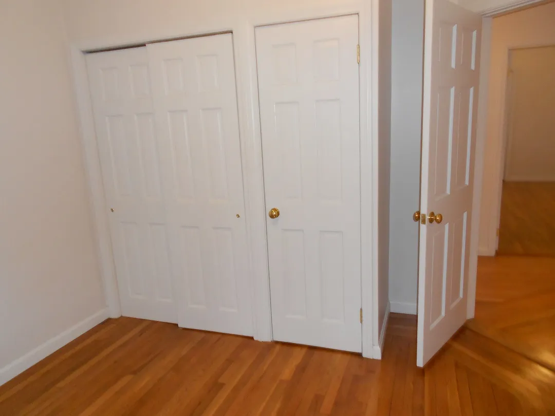 2 bed, 1 bath apartment for rent at 25 Edgerly Rd Unit 16, Fenway — photo 6 of 7