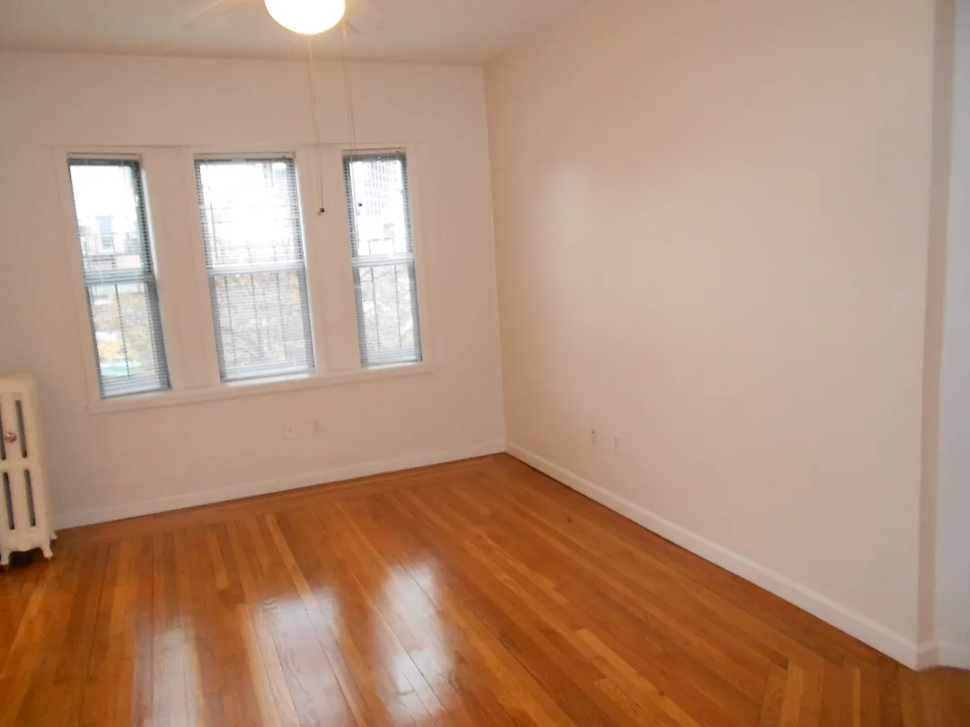 2 bed, 1 bath apartment for rent at 25 Edgerly Rd Unit 16, Fenway
