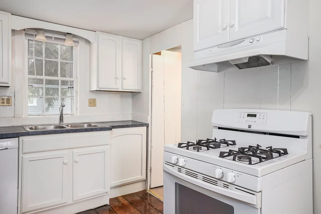 2 bed, 1 bath apartment for rent at 25 Elm St Unit 0, Groton — photo 16 of 23