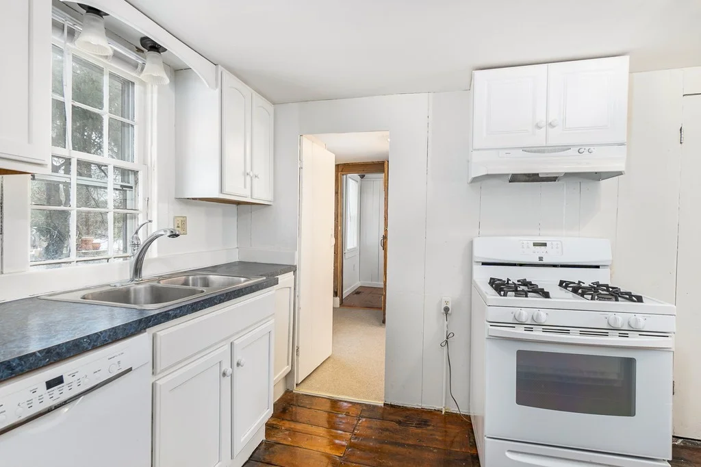 2 bed, 1 bath apartment for rent at 25 Elm St Unit 0, Groton — photo 17 of 23