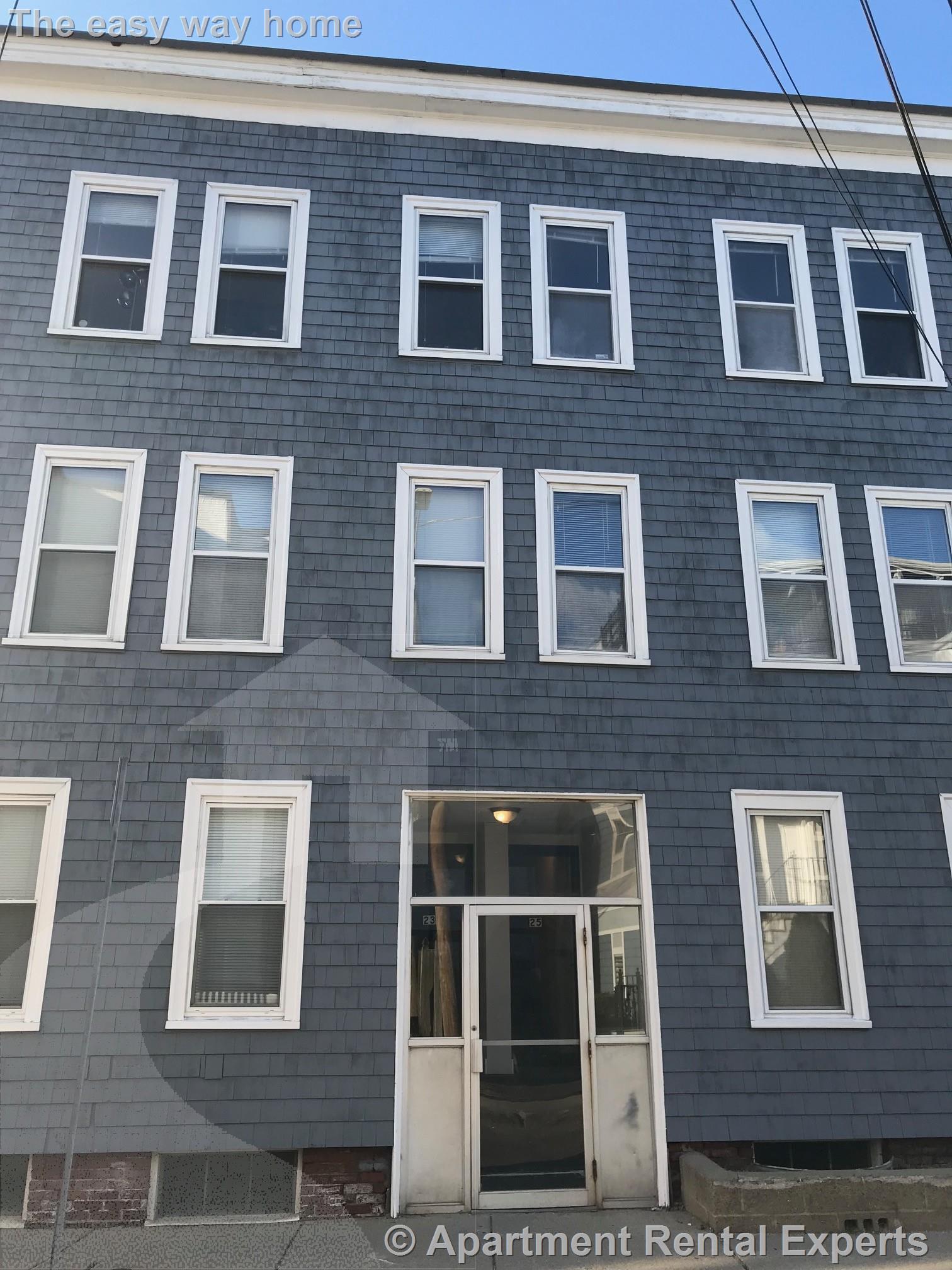 2 bed, 1 bath apartment for rent at 25 Elmer St Unit 1, Riverside — photo 12 of 12