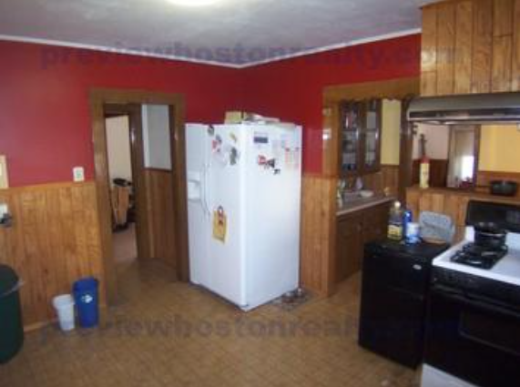 5 bed, 2 bath apartment for rent at 25 Embassy Rd Unit P, Brighton — photo 3 of 8