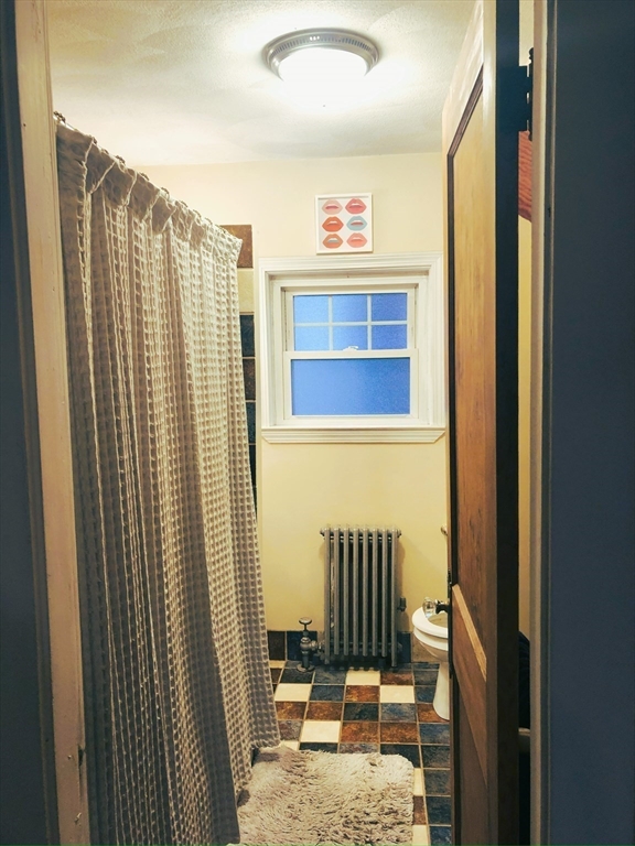 2 bed, 1 bath apartment for rent at 25 Emerald St Unit 2, Medford — photo 18 of 23