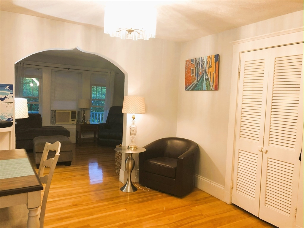 2 bed, 1 bath apartment for rent at 25 Emerald St Unit 2, Medford — photo 8 of 23