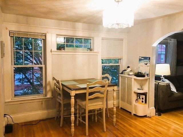 2 bed, 1 bath apartment for rent at 25 Emerald St Unit 2, Medford — photo 5 of 23