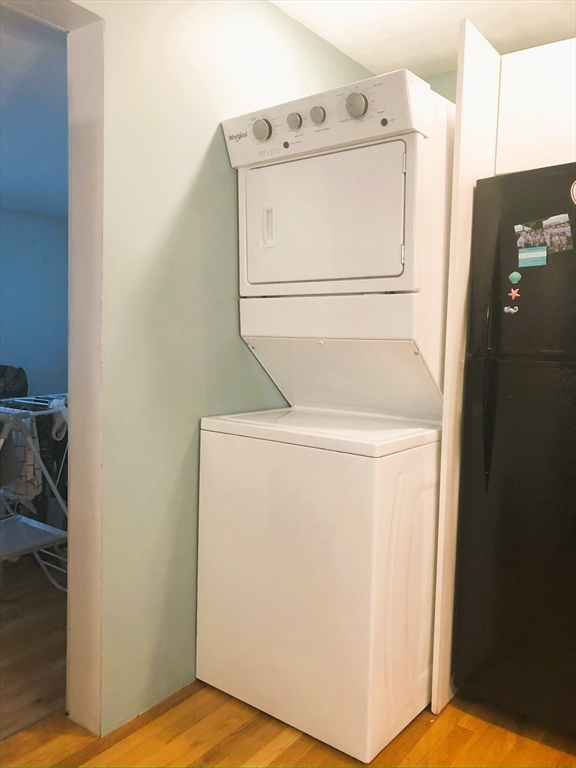 2 bed, 1 bath apartment for rent at 25 Emerald St Unit 2, Medford — photo 17 of 23