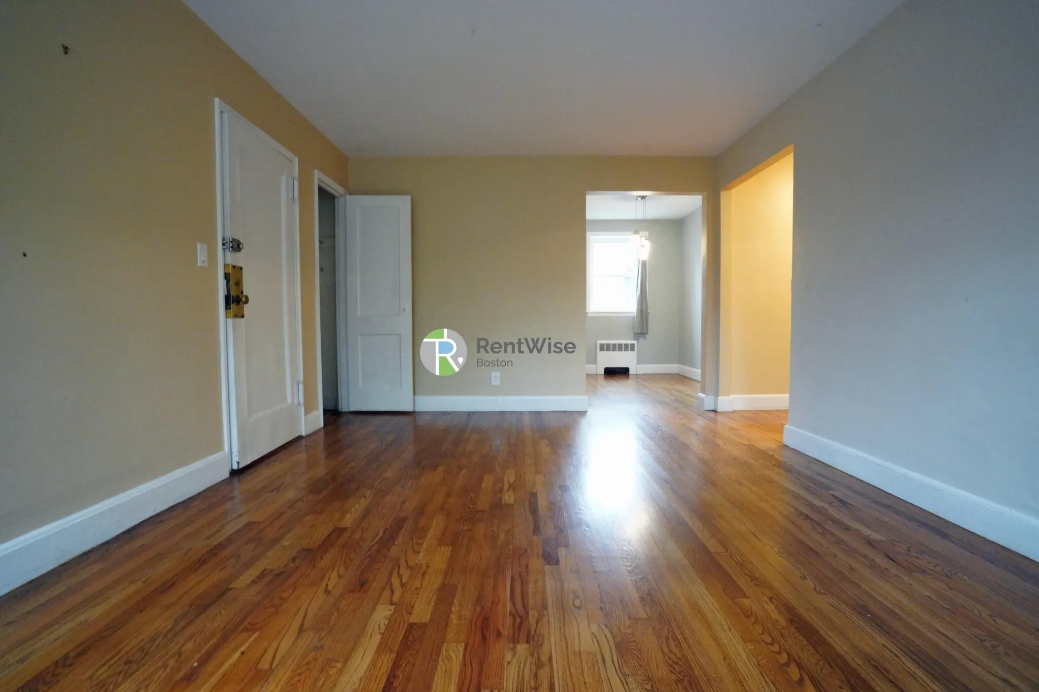 2 bed, 1 bath apartment for rent at 25 Englewood Ave Unit 4, Salisbury Road - Corey Farm — photo 3 of 18