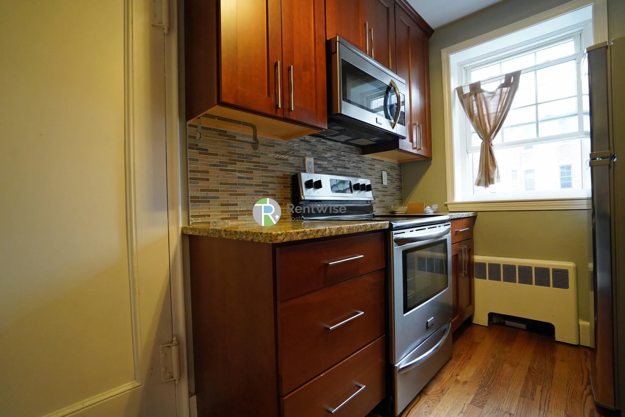 2 bed, 1 bath apartment for rent at 25 Englewood Ave Unit 4, Salisbury Road - Corey Farm — photo 8 of 18