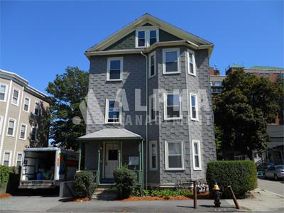 2 bed, 1.5 bath apartment for rent at 25 Everett St Unit 2, Allston — photo 8 of 8