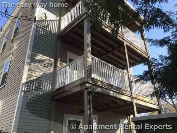 4 bed, 2 bath apartment for rent at 25 Fainwood Circle Unit 2, Inman Square — photo 7 of 7