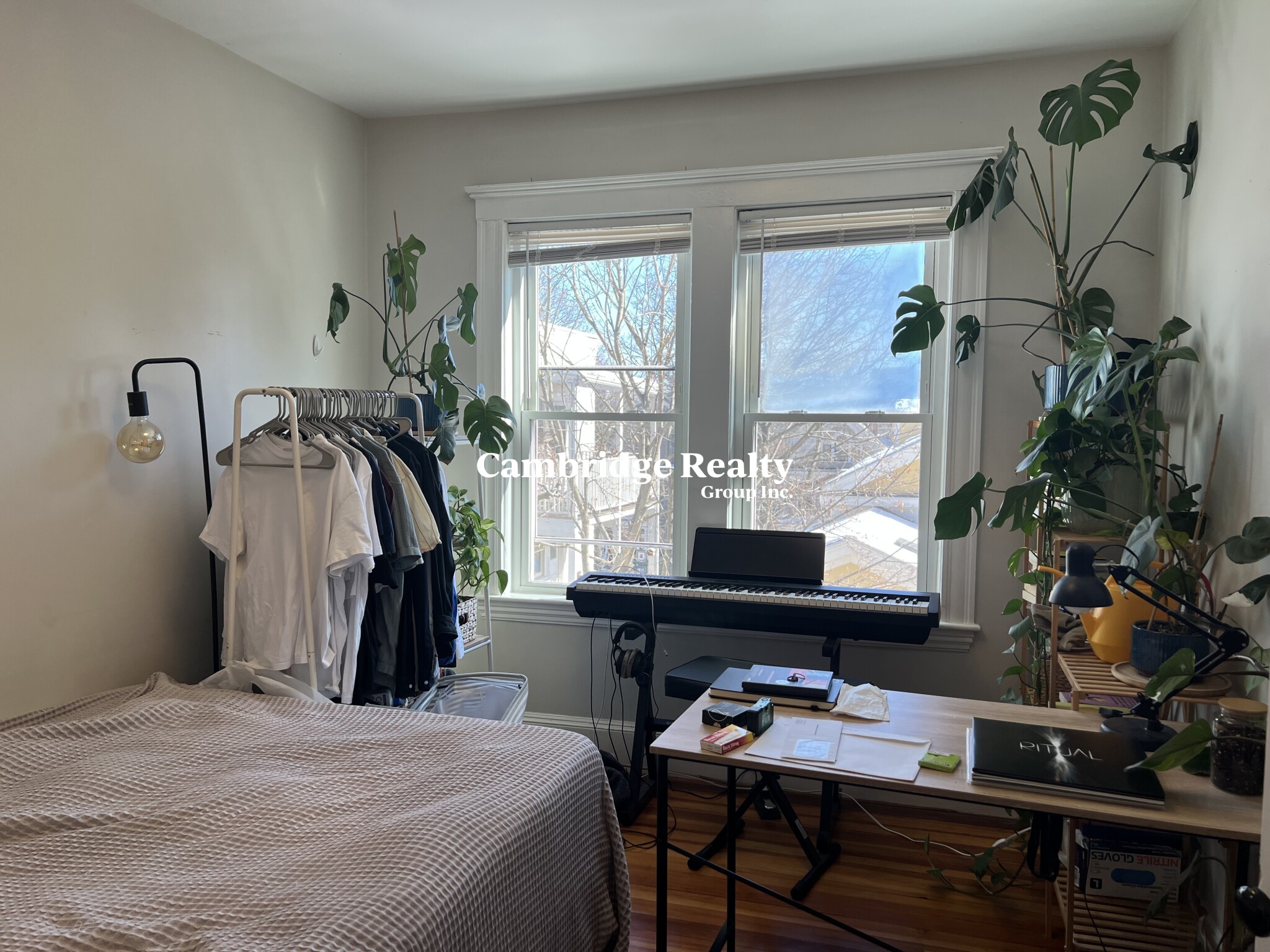 4 bed, 2 bath apartment for rent at 25 Fainwood Circle Unit 3, Mid-Cambridge — photo 9 of 18