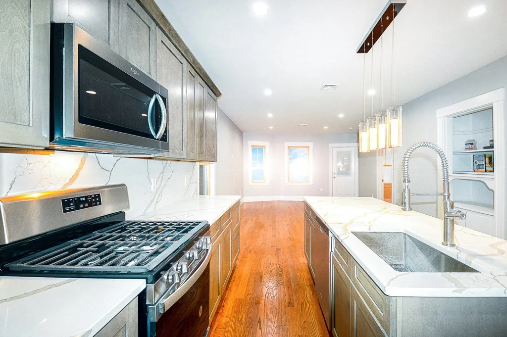 3 bed, 2 bath apartment for rent at 25 Firth Rd Unit 2, Roslindale — photo 1 of 9