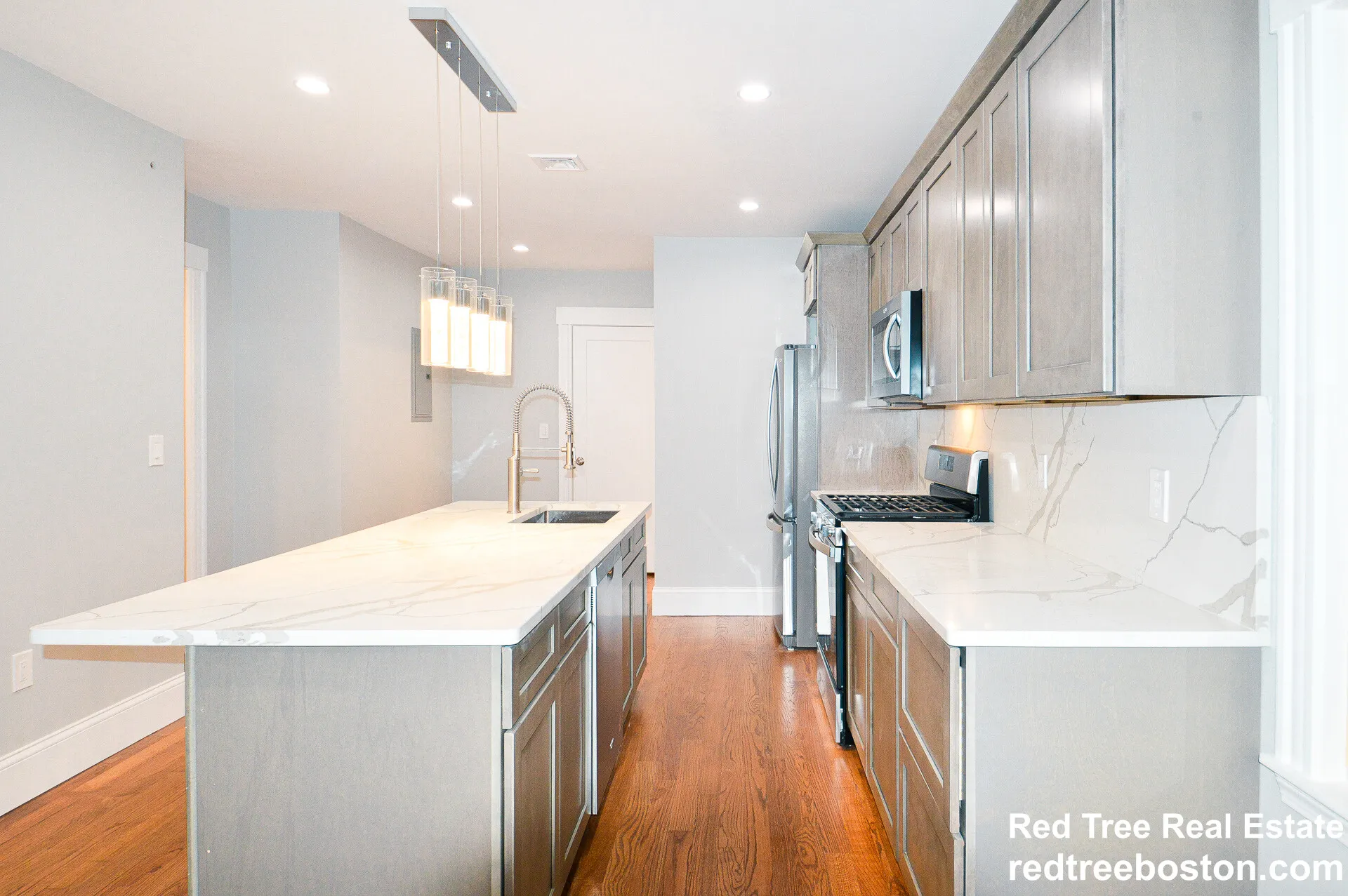 3 bed, 2 bath apartment for rent at 25 Firth Rd Unit 2, Roslindale — photo 1 of 11