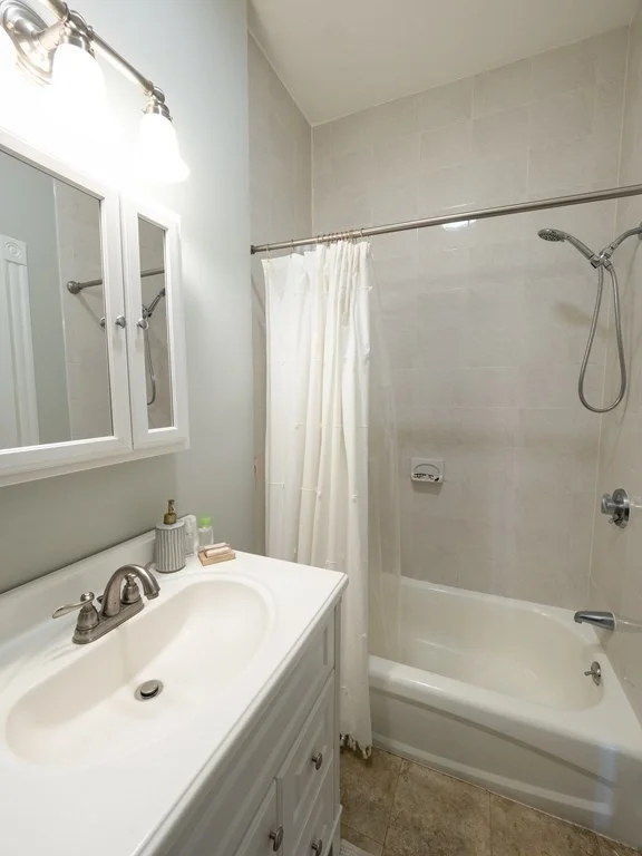 1 bed, 1 bath apartment for rent at 25 Fort Ave Unit 2, Roxbury — photo 8 of 12