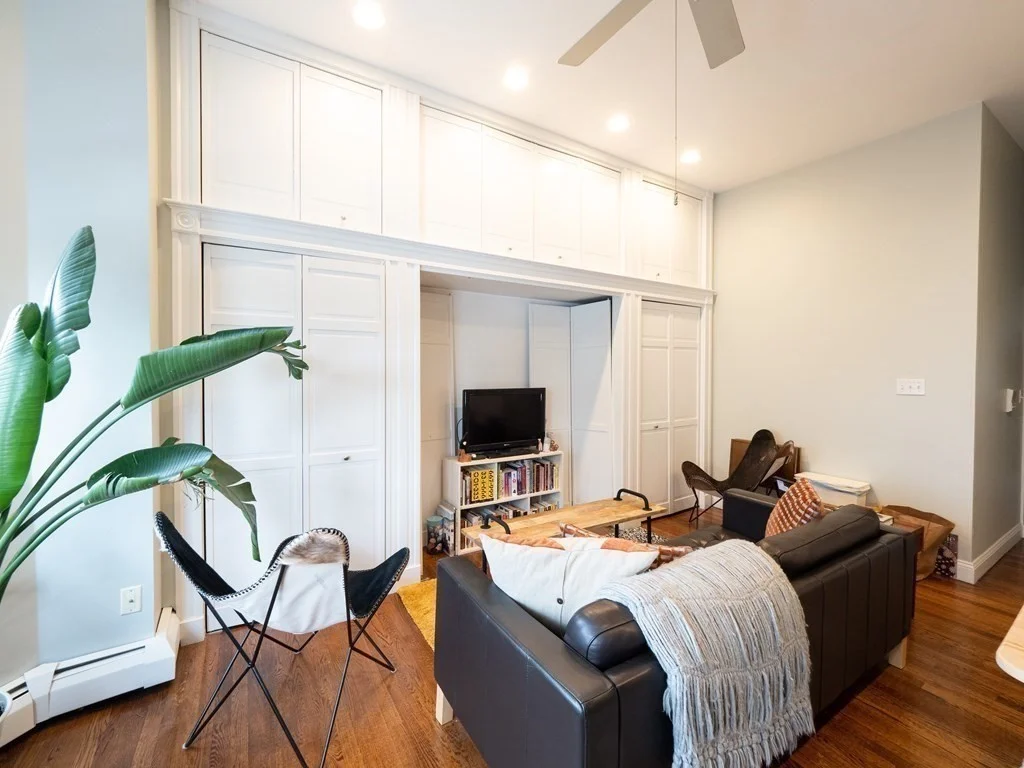 1 bed, 1 bath apartment for rent at 25 Fort Ave Unit 2, Roxbury — photo 4 of 12