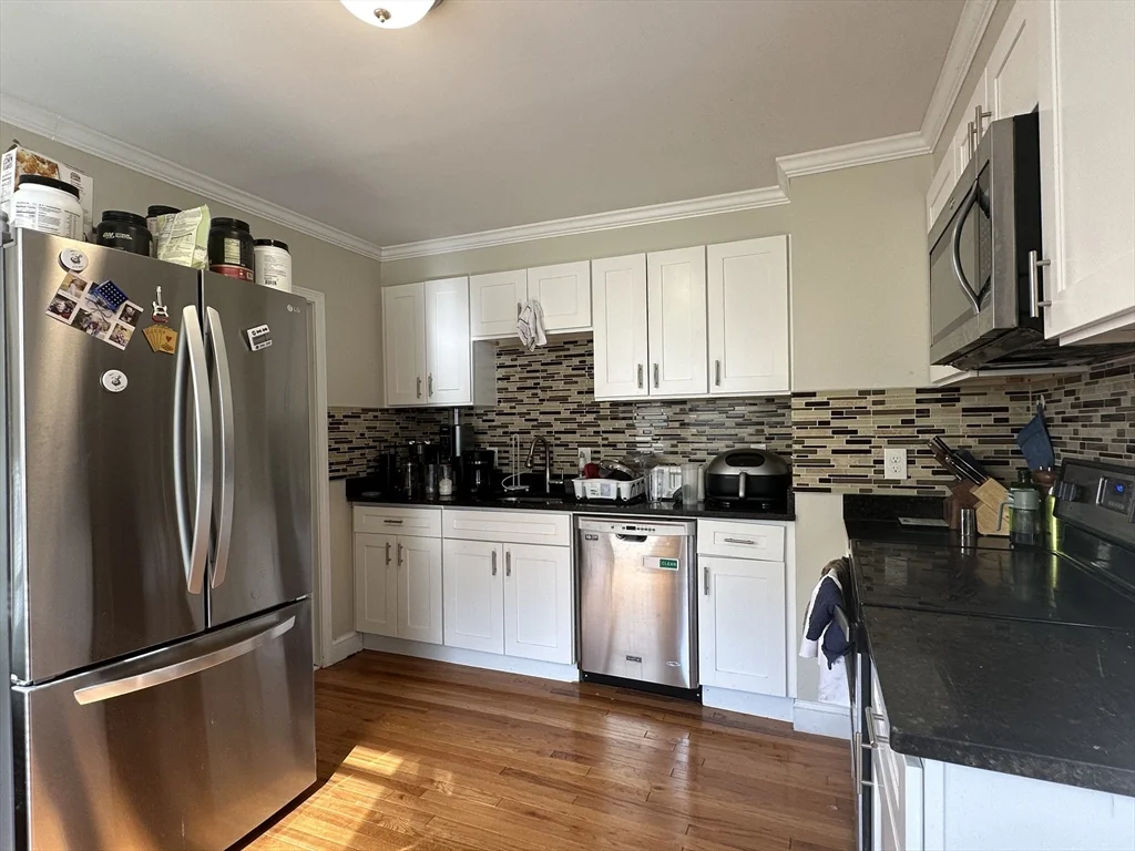 3 bed, 2 bath apartment for rent at 25 Fourth St Unit 1, Wellington — photo 9 of 11