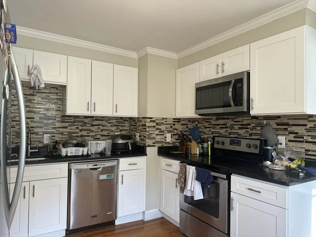 3 bed, 2 bath apartment for rent at 25 Fourth St Unit 1, Wellington — photo 8 of 11