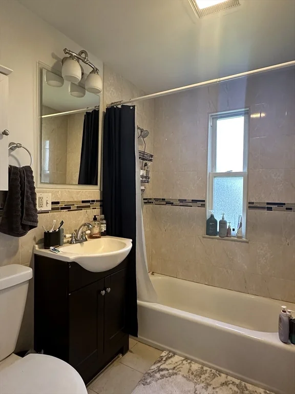 3 bed, 2 bath apartment for rent at 25 Fourth St Unit 1, Wellington — photo 7 of 11