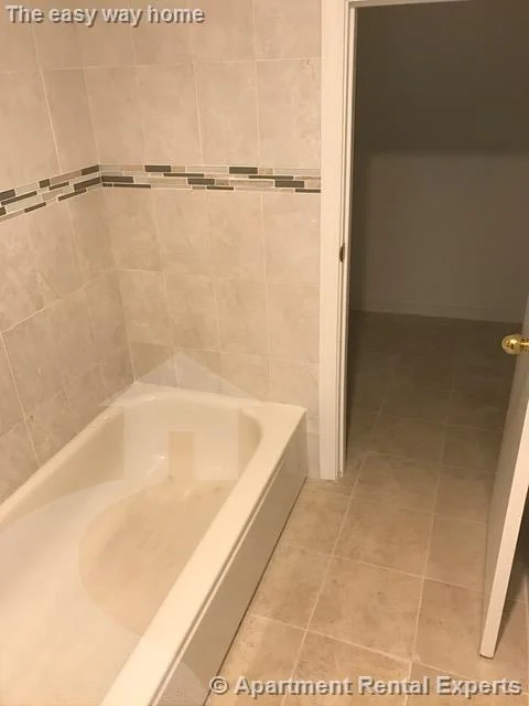 2 bed, 1 bath apartment for rent at 25 Fourth St Unit 2, Wellington — photo 6 of 19